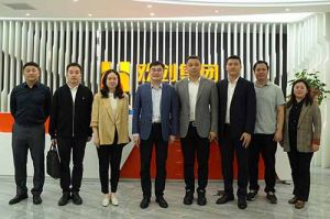 南沙区委常委、组织部部长张家炳率队莅临九州（中国）集团参观考察